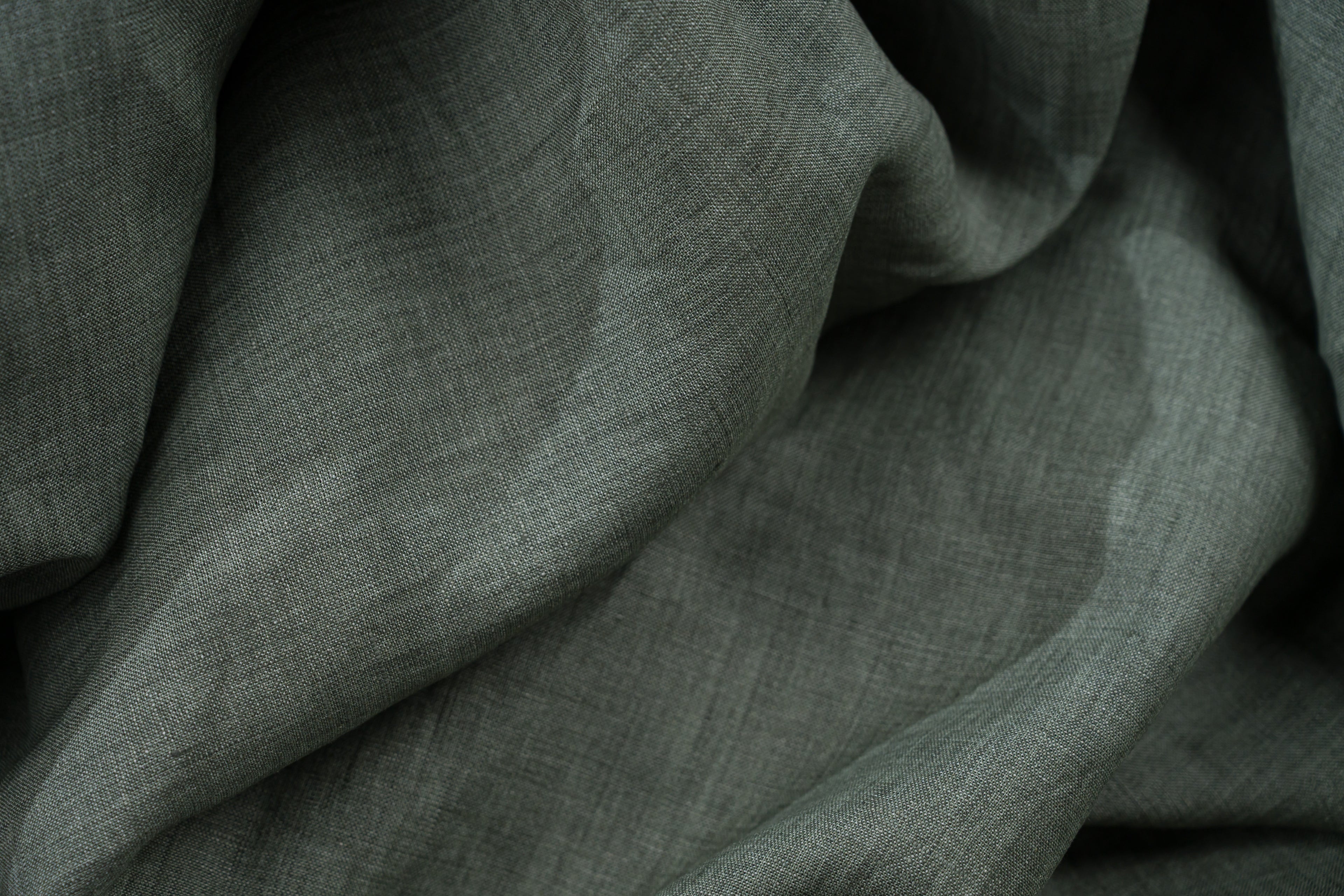 Luxury 100% Linen Shirt Fabric Olive Green 140g 2.2m Total (2 Cuts: 1m + 1.2m)