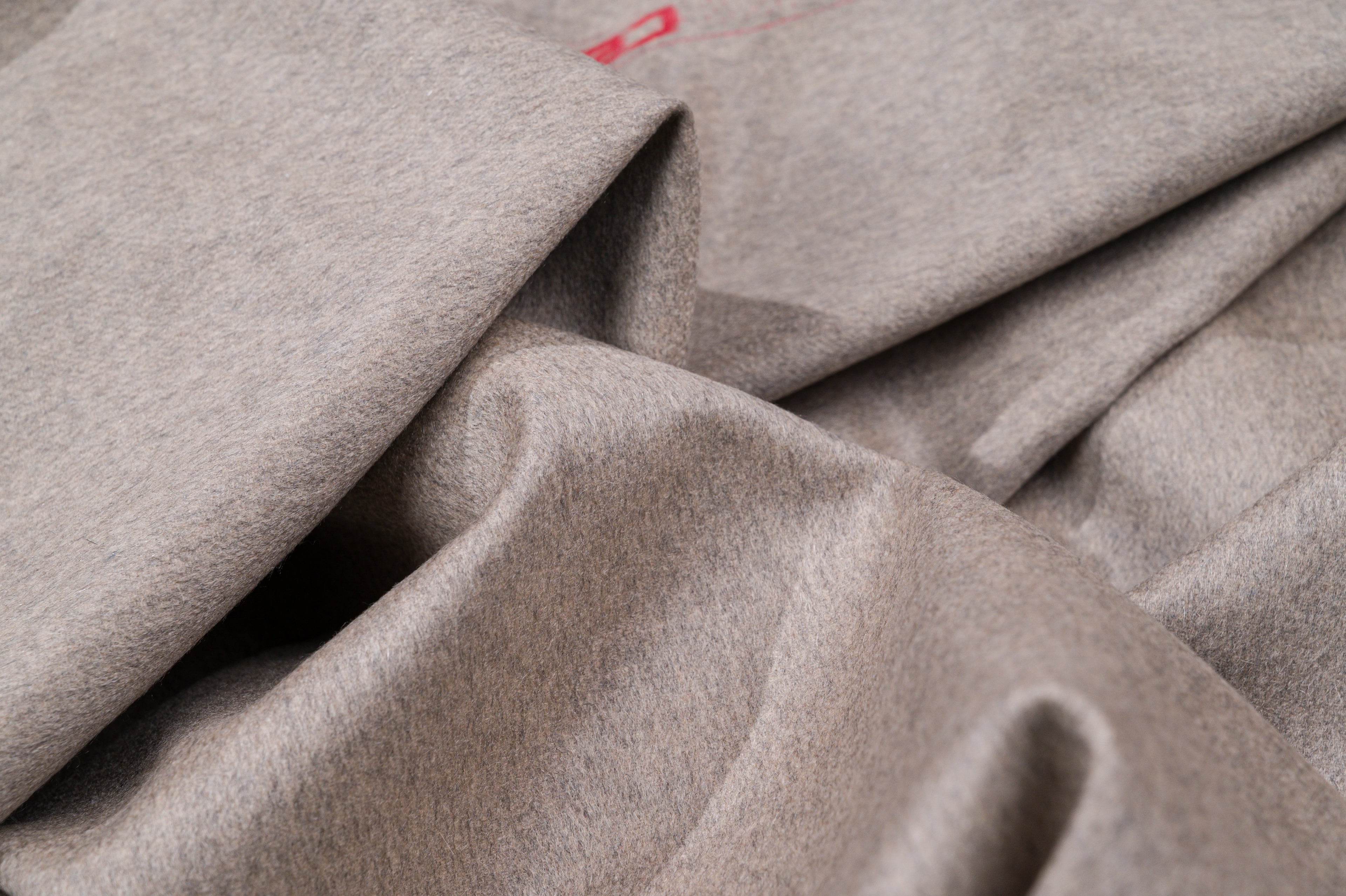 Cesare Gatti 100% Pure Cashmere Fabric 450g Natural Beige Luxury Coat Weight