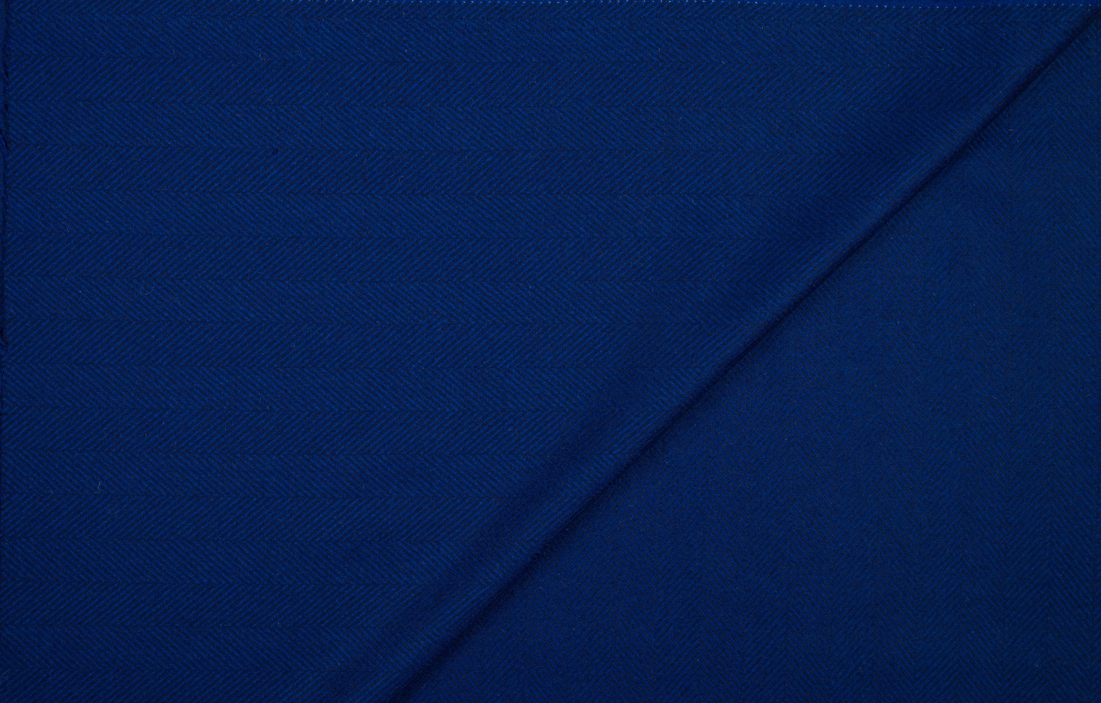 Vintage Blue Herringbone Fabric – 1.25 m – 90% WO / 10% WS – 500 gr