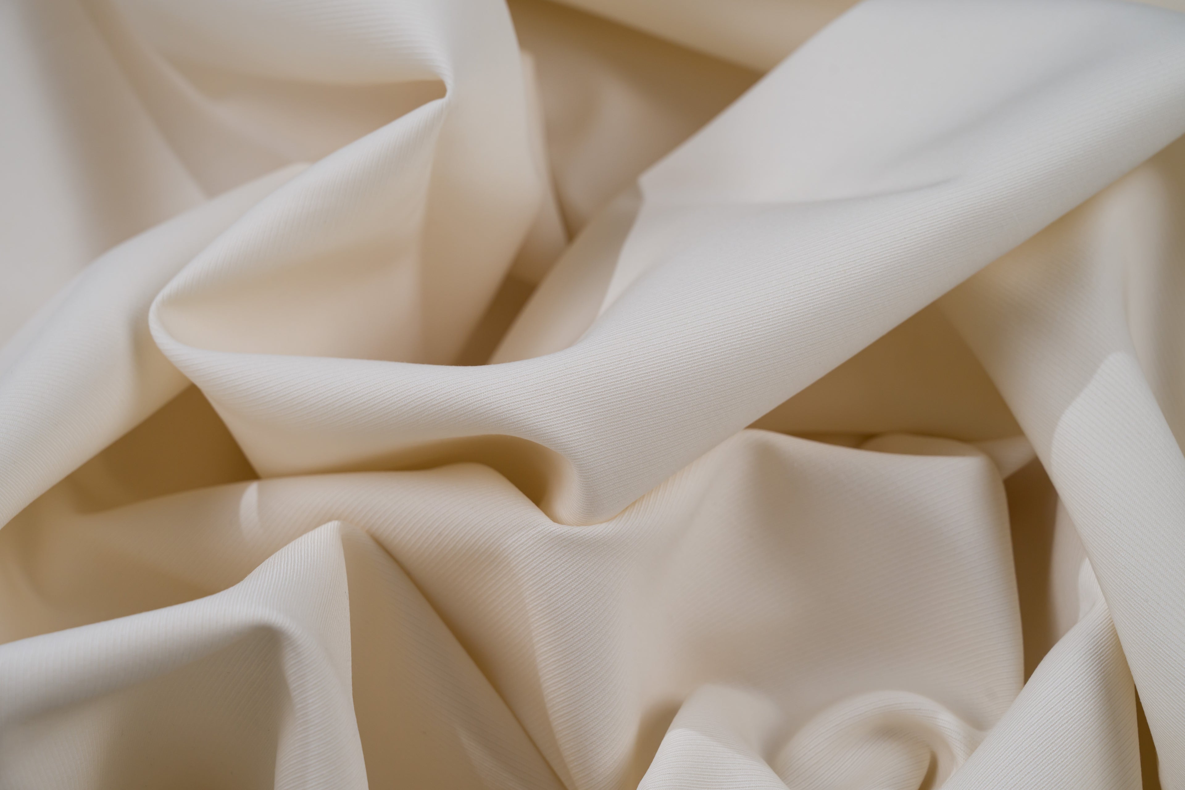 Luxury 100% Cotton Trouser Fabric White Twill Drill 320g 1.4m For Bespoke Chinos