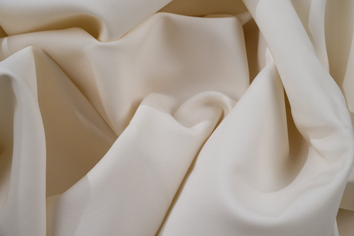 Luxury 100% Cotton Trouser Fabric White Twill Drill 320g 1.4m For Bespoke Chinos
