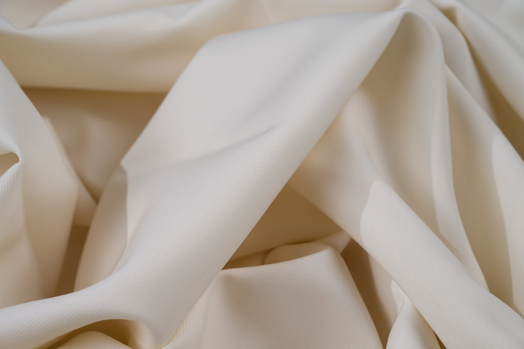 Luxury 100% Cotton Trouser Fabric White Twill Drill 320g 1.4m For Bespoke Chinos
