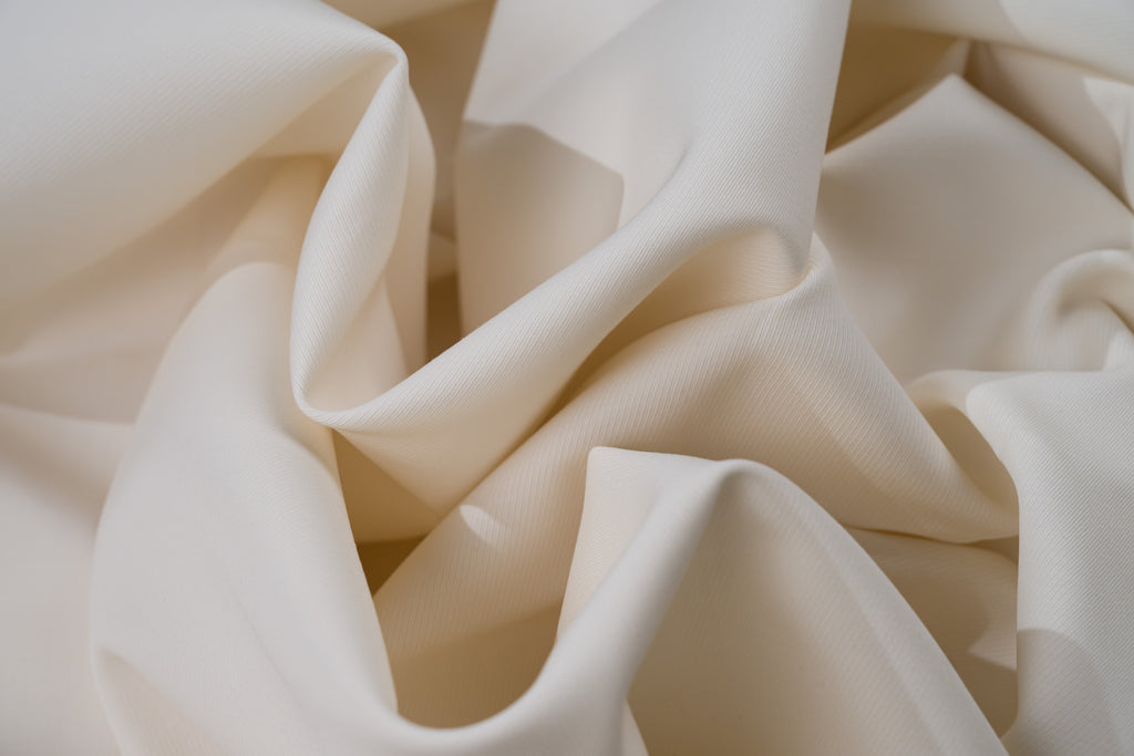 Luxury 100% Cotton Trouser Fabric White Twill Drill 320g 1.4m For Bespoke Chinos