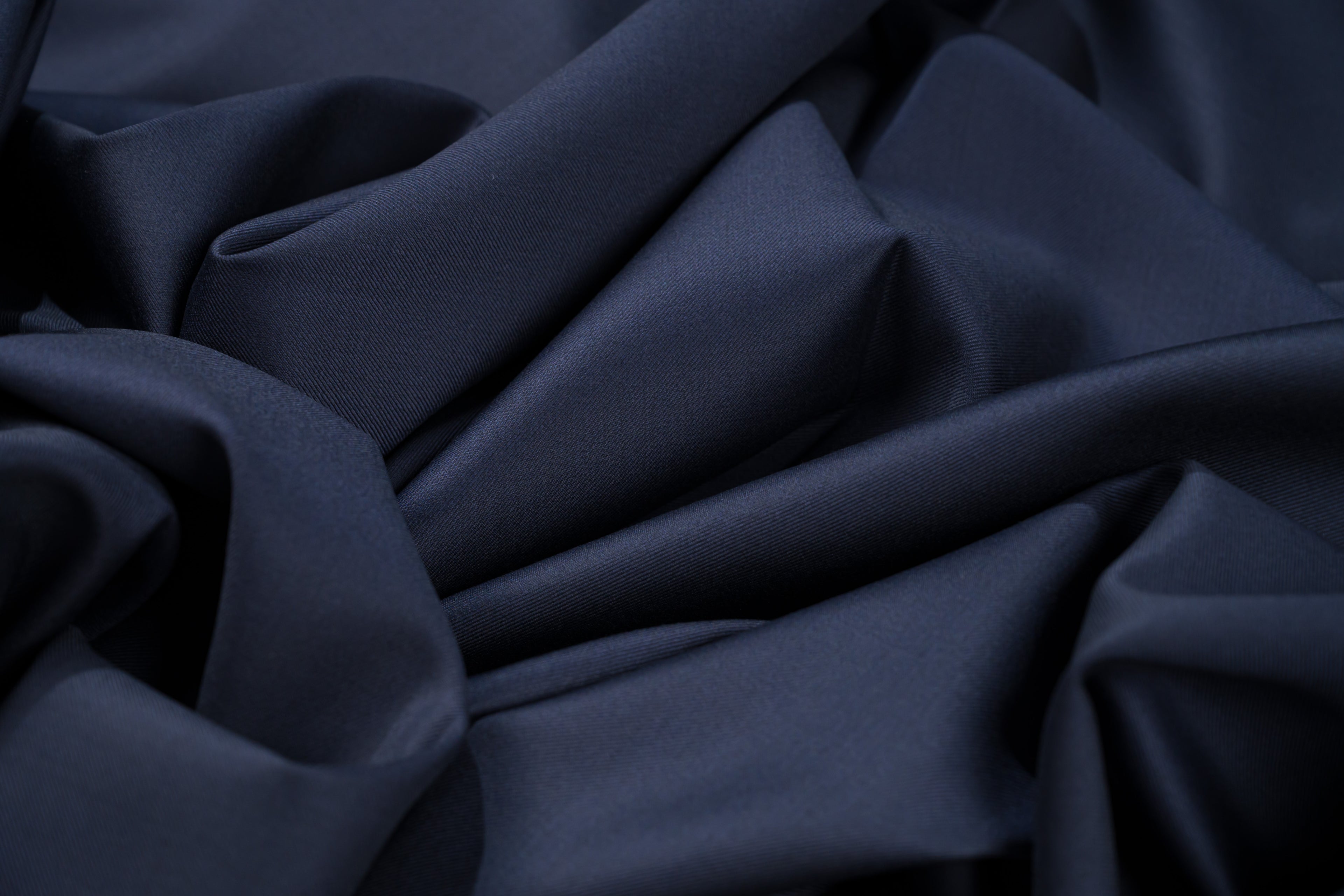 Drago Biella Super 120s Pure Wool Suit Fabric Navy Blue 260g 3.1m Bespoke Italy