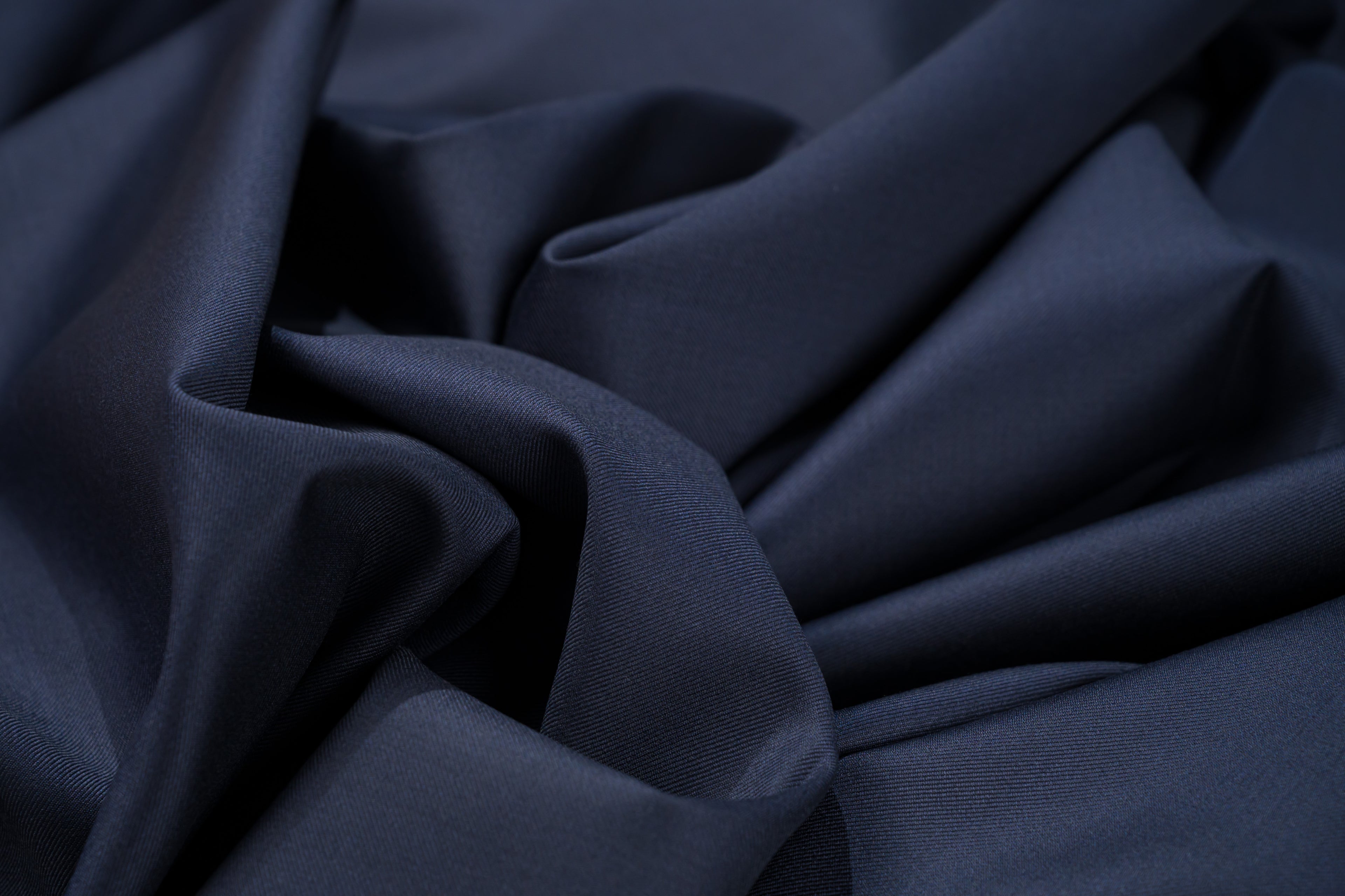 Drago Biella Super 120s Pure Wool Suit Fabric Navy Blue 260g 3.1m Bespoke Italy