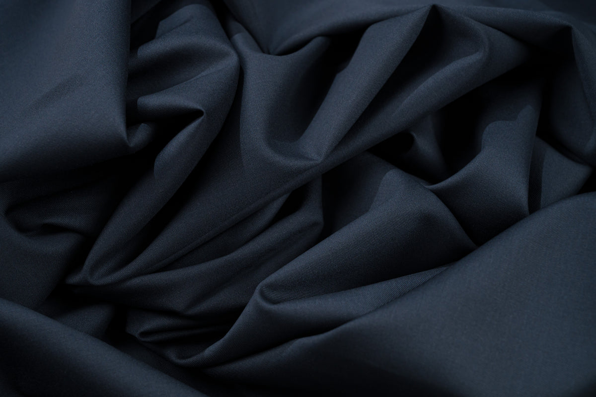 Vitale Barberis Canonico Super 110s Pure Wool Suit Fabric Charcoal 260g 3.1m Ita