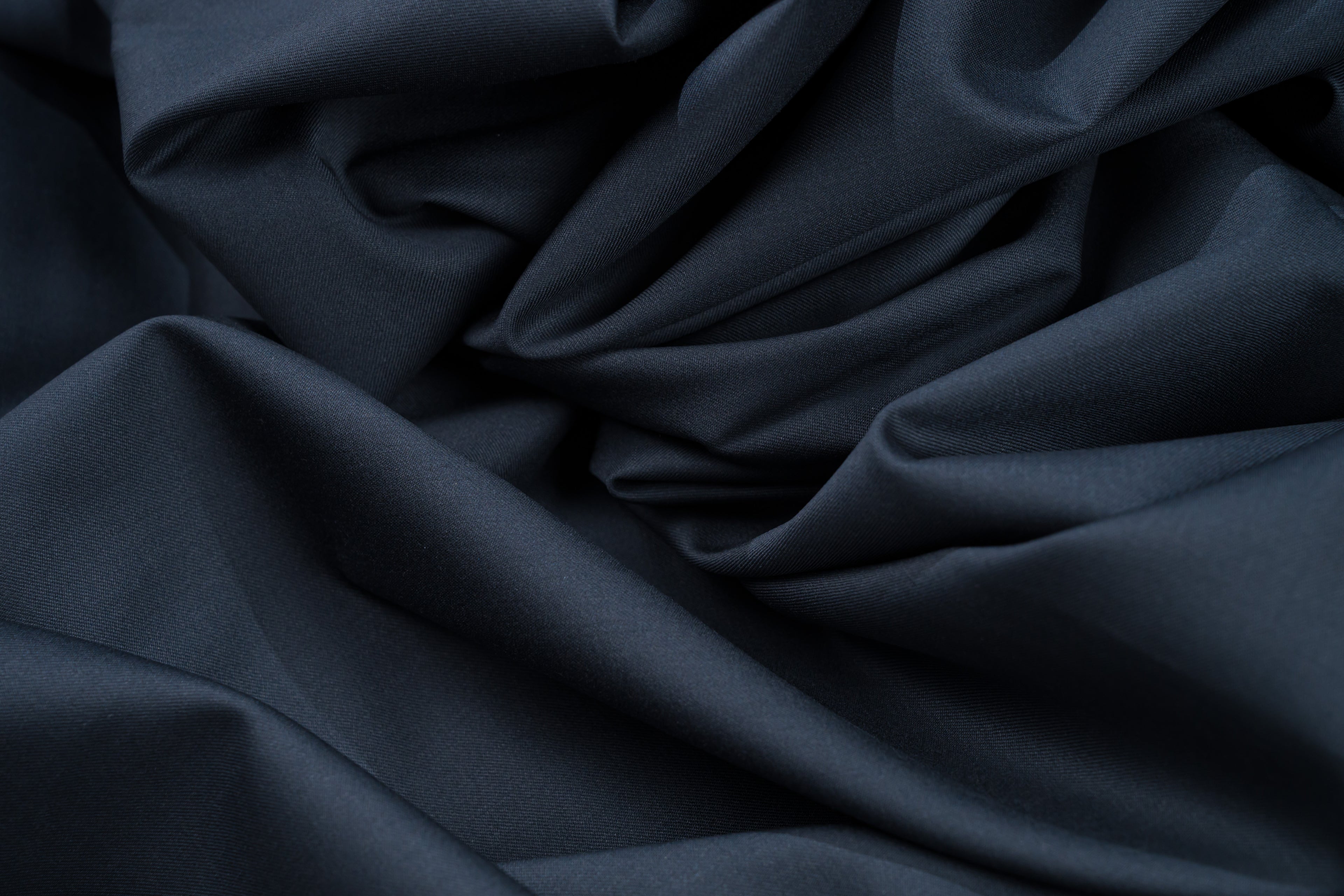 Vitale Barberis Canonico Super 110s Pure Wool Suit Fabric Charcoal 260g 3.1m Ita