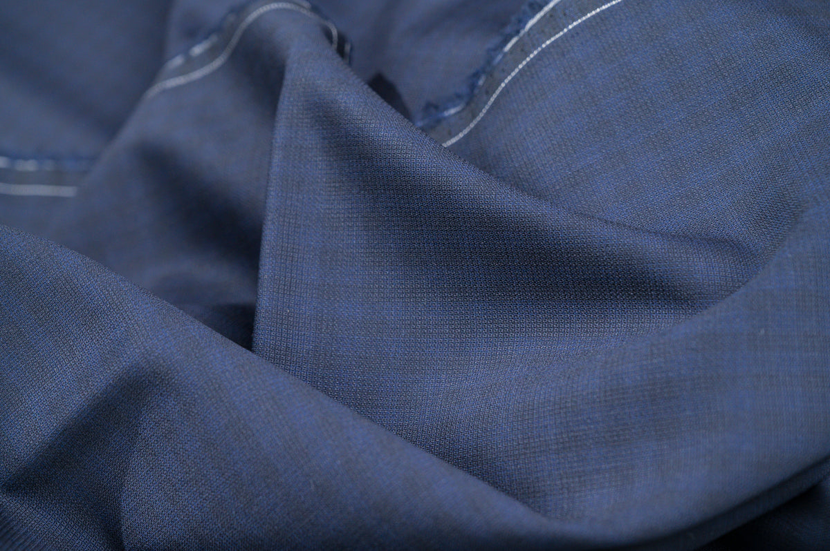 Vintage Navy Blue Wool Suiting - 2.7m - 100% Virgin Wool - 240g