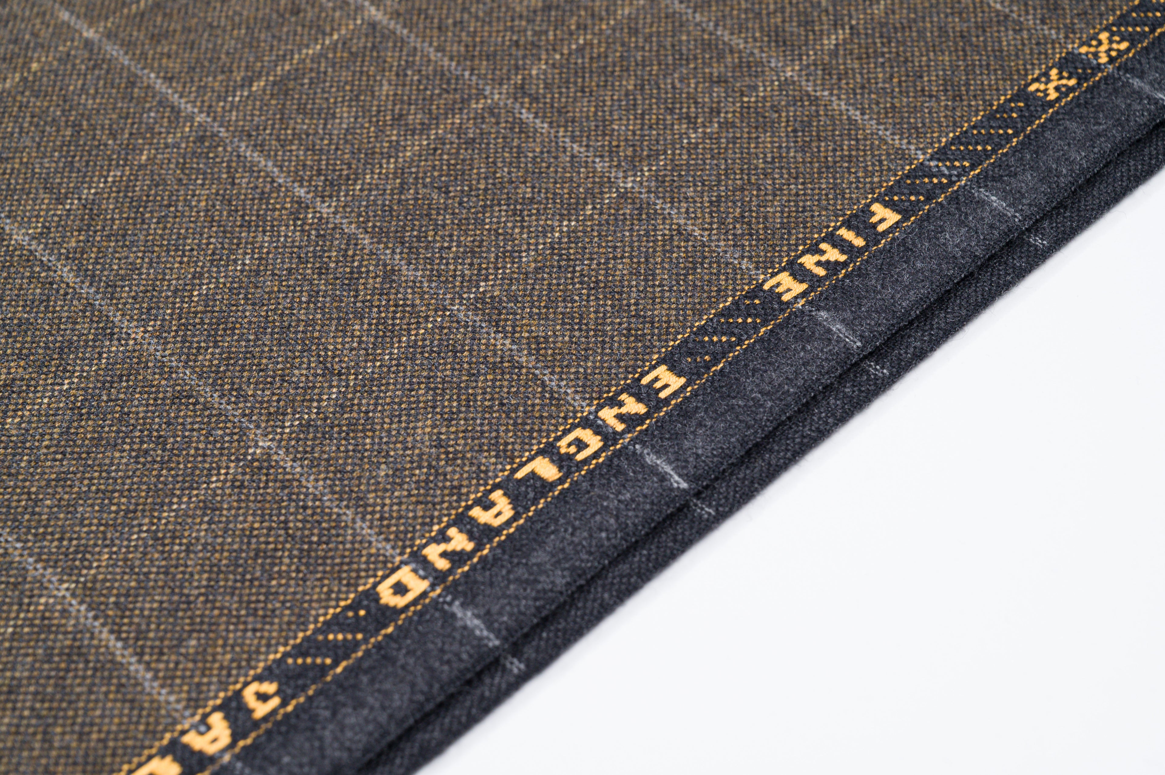Vintage Fine England Super 120's Wool - 1.7m - 350g - Dark Brown