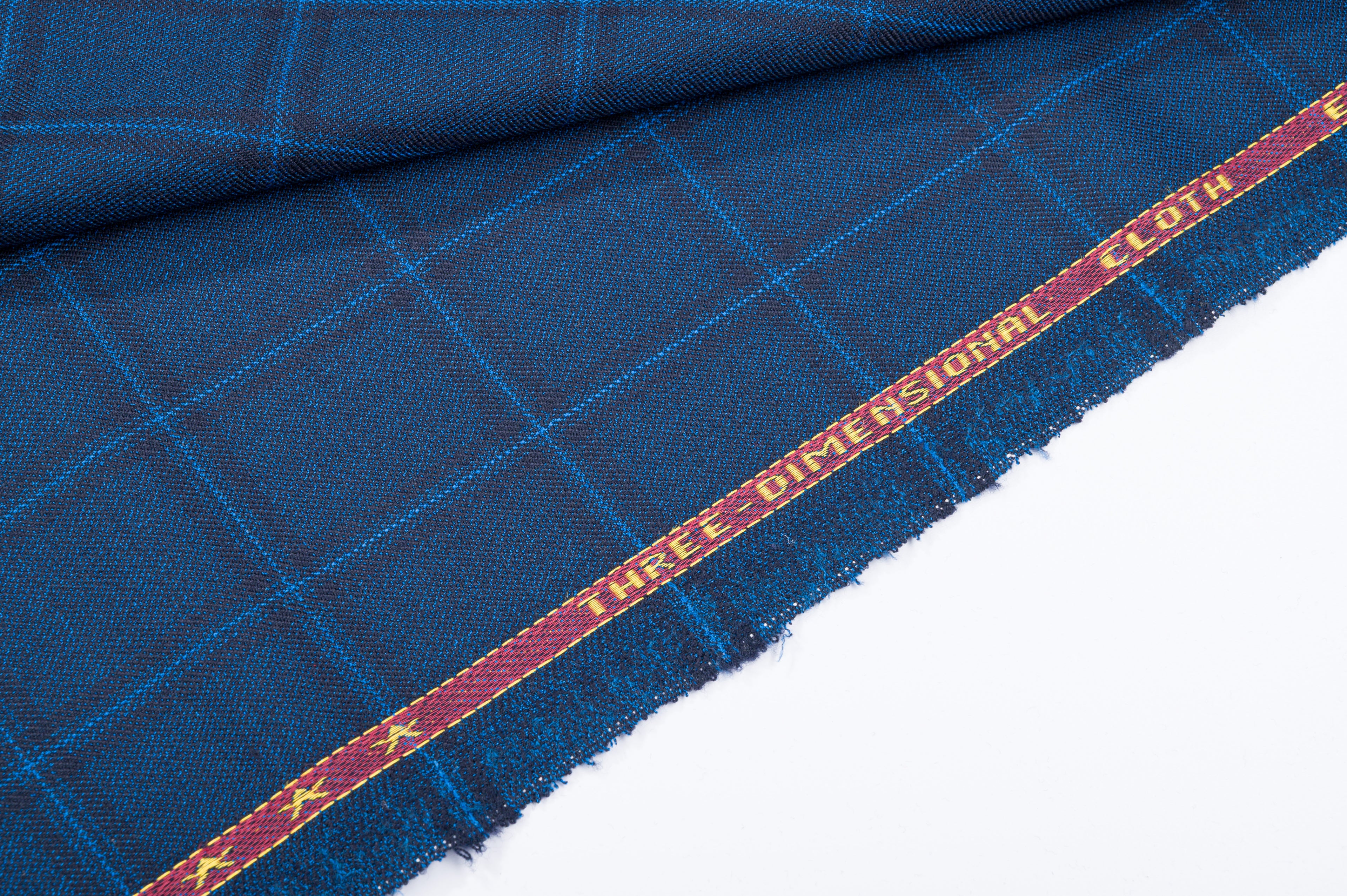 Exclusive Drapers 3 Dimensional Cloth