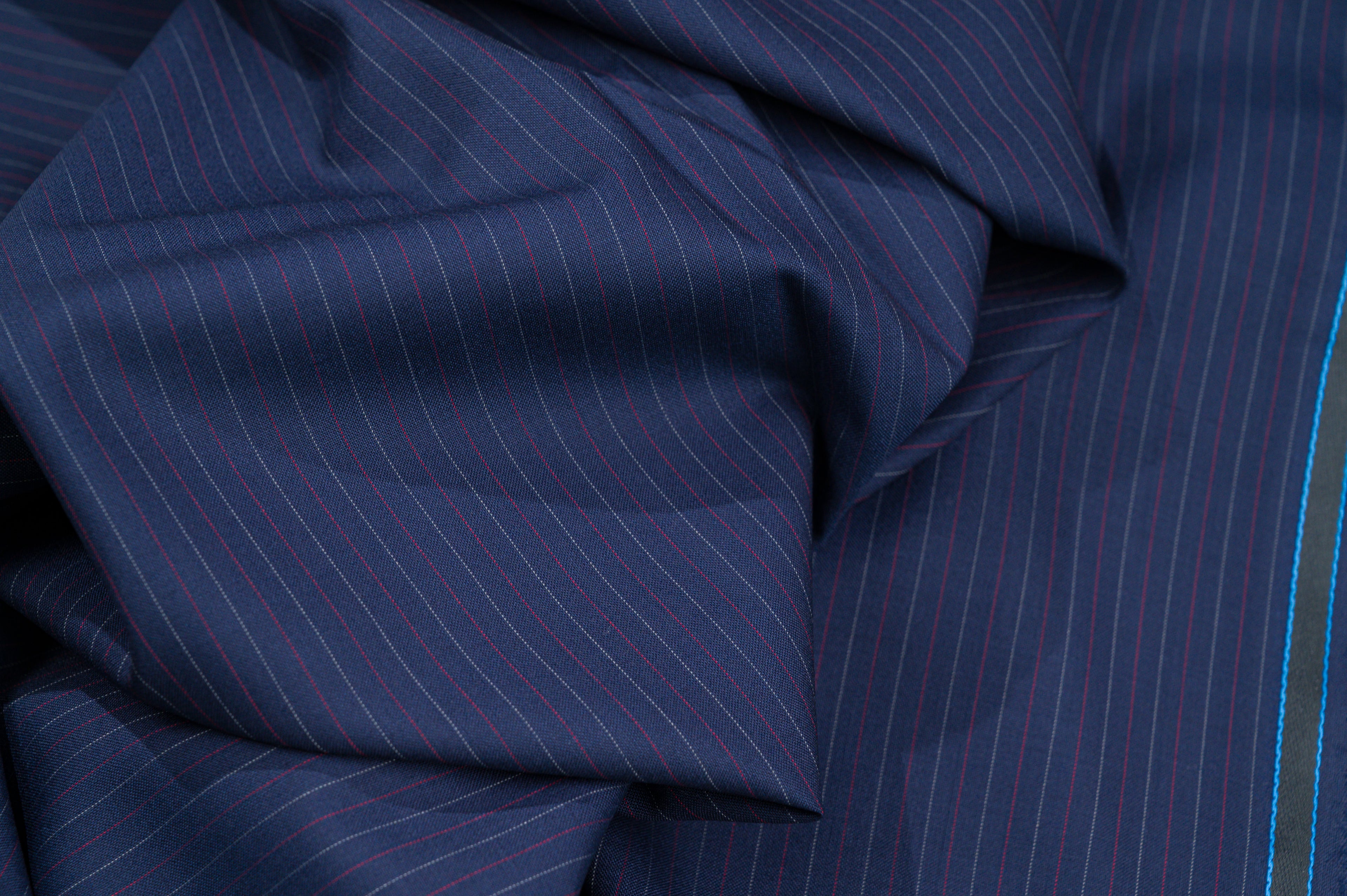 Vintage Drago Super 130's Wool - 2.4m - 240g