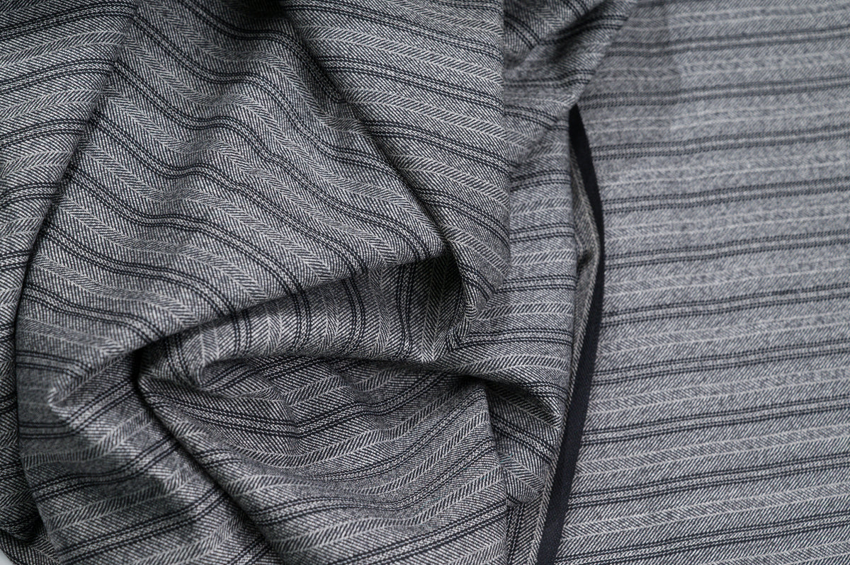 Vintage Grey Herringbone Pinstripe Wool  2.5m  300g  100% Virgin Wool Jacketing