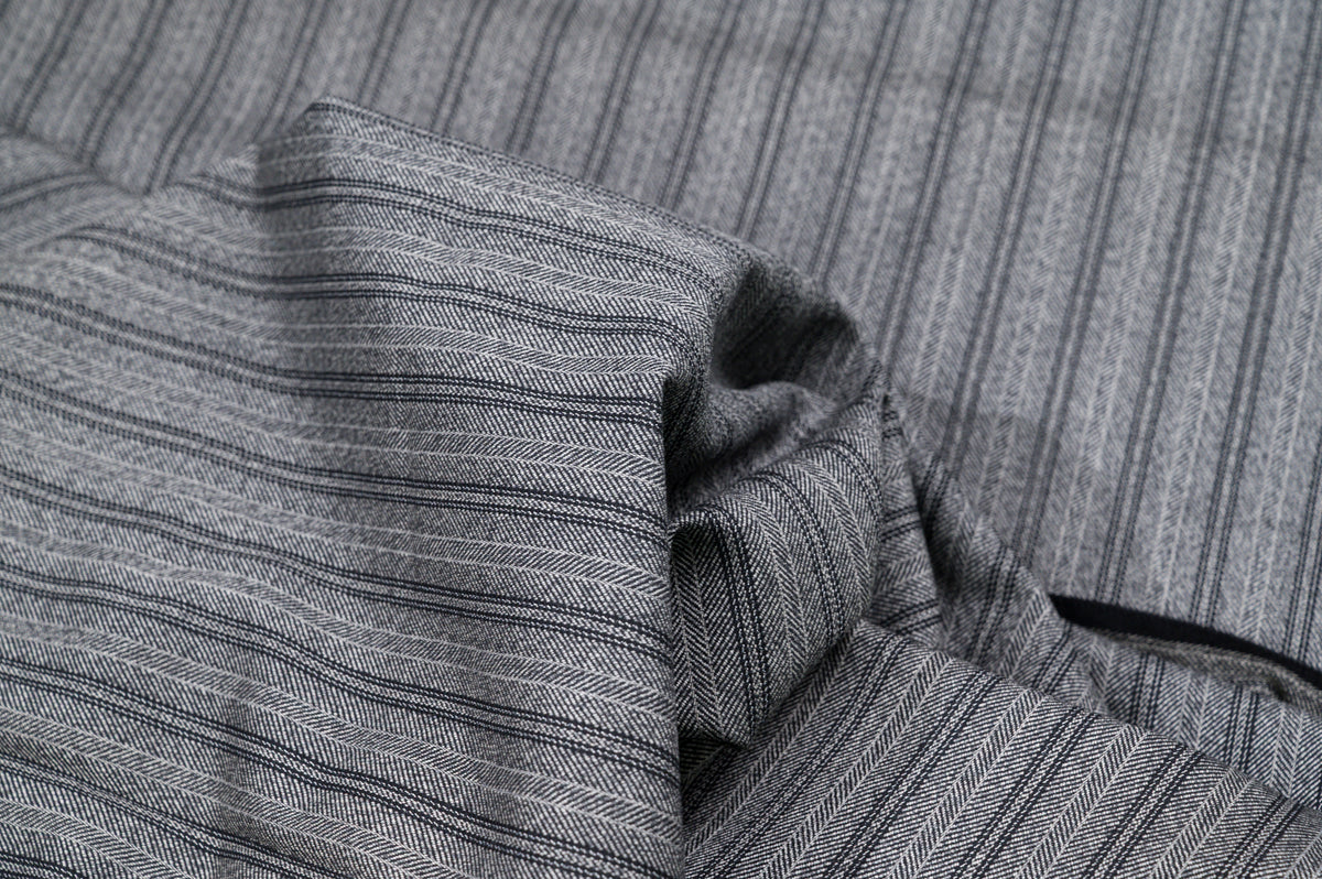 Vintage Grey Herringbone Pinstripe Wool  2.5m  300g  100% Virgin Wool Jacketing