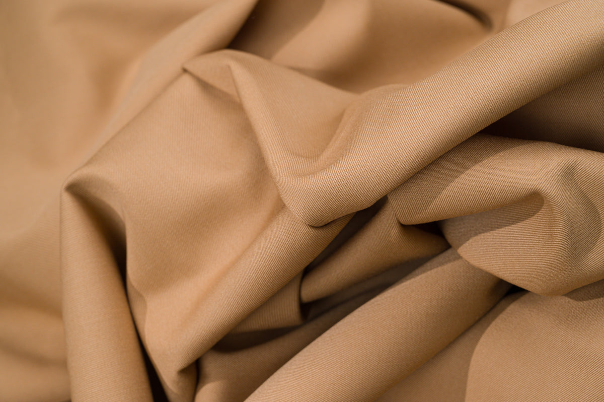 Vintage Camel Suiting Fabric - 2.8m - Wool Blend - 255g - Solid Camel Tan Twill