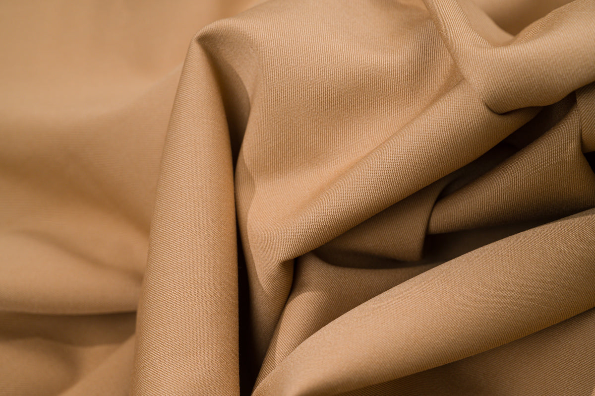Vintage Camel Suiting Fabric - 2.8m - Wool Blend - 255g - Solid Camel Tan Twill