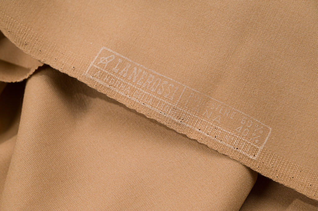 Vintage Camel Suiting Fabric - 2.8m - Wool Blend - 255g - Solid Camel Tan Twill