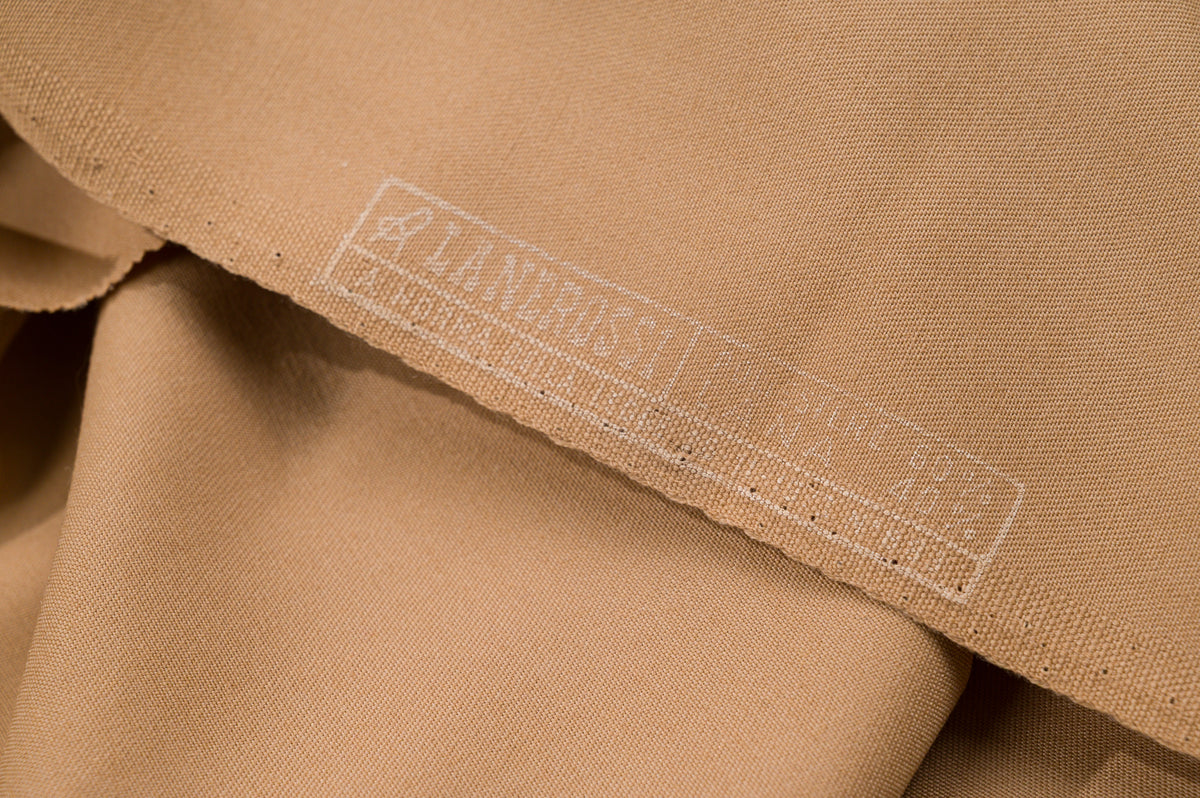 Vintage Camel Suiting Fabric - 2.8m - Wool Blend - 255g - Solid Camel Tan Twill