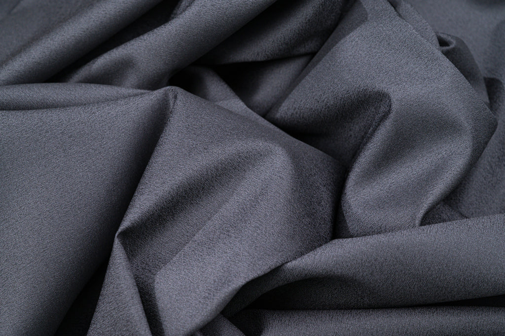 Vintage Luxury Suiting - 3.5m - 55% Wool 45% Silk - 265g