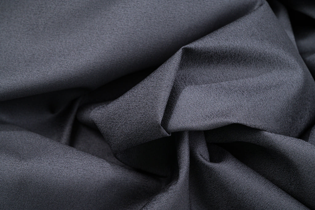 Vintage Luxury Suiting - 3.5m - 55% Wool 45% Silk - 265g