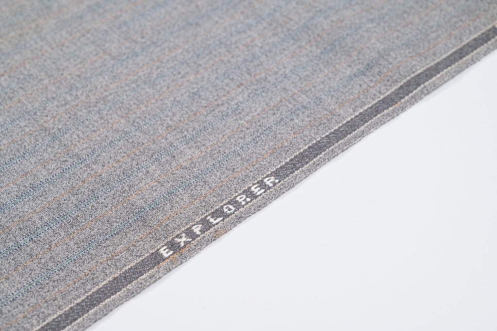Vintage "Explorer" 100% Wool - 3m - 210g - Ultra-Light Grey Suiting
