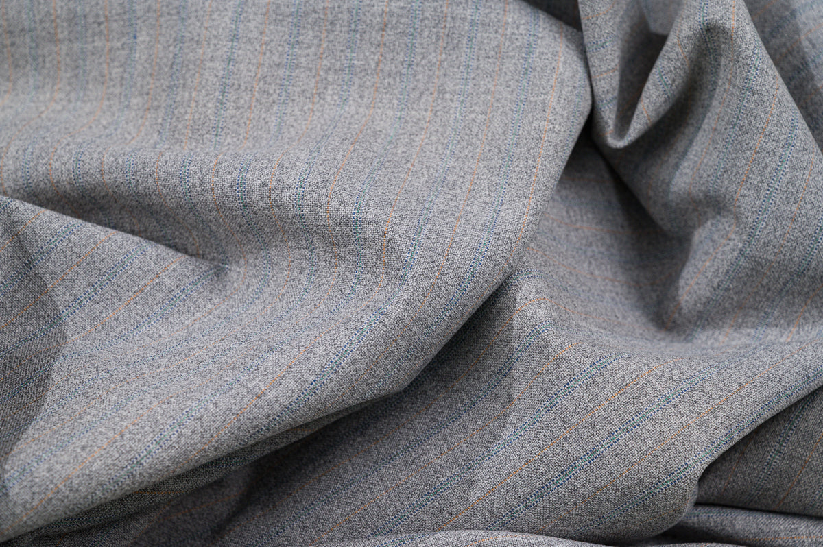 Vintage "Explorer" 100% Wool - 3m - 210g - Ultra-Light Grey Suiting
