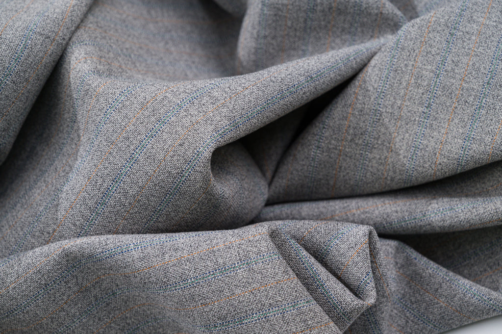 Vintage "Explorer" 100% Wool - 3m - 210g - Ultra-Light Grey Suiting