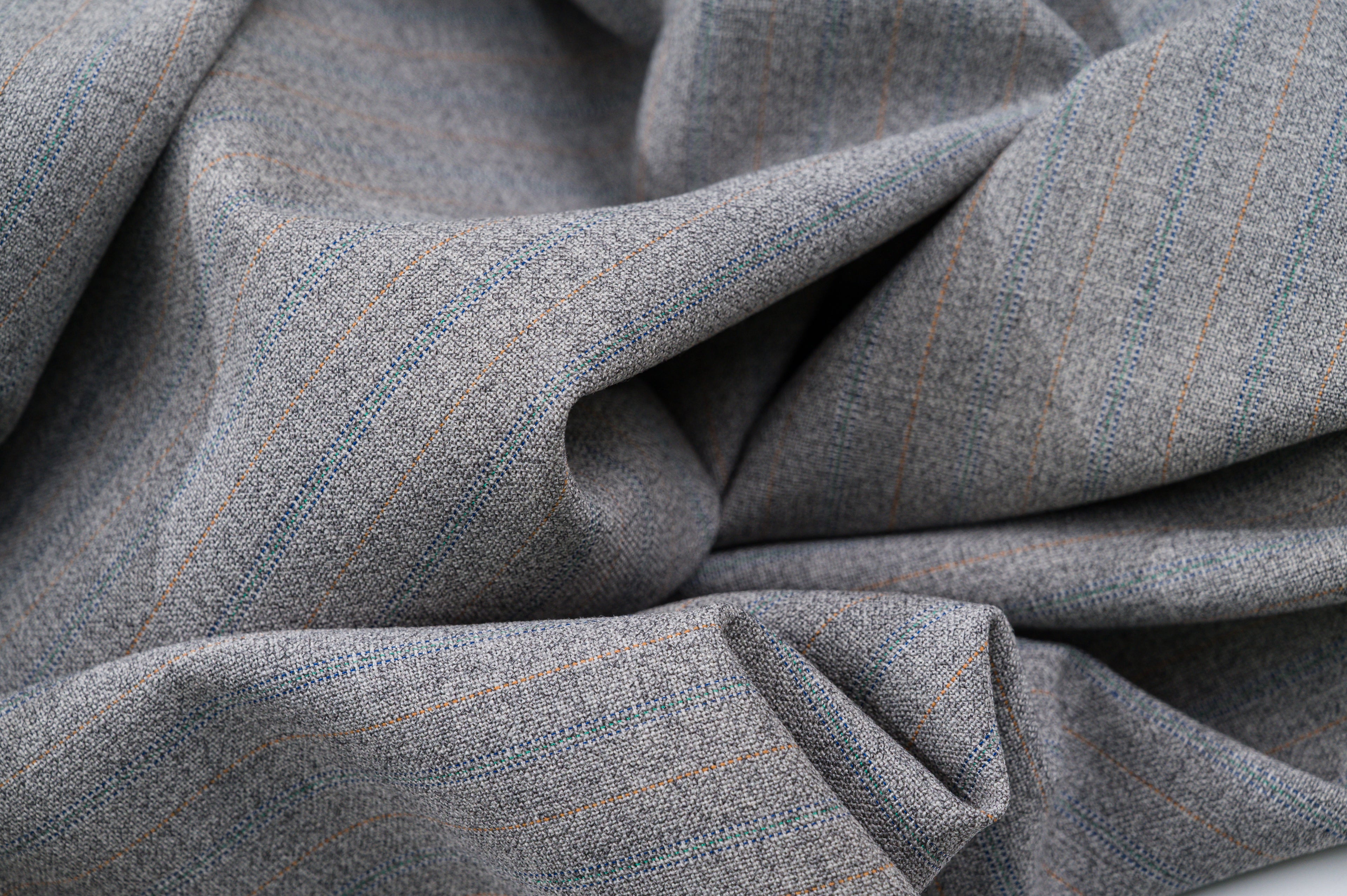 Vintage "Explorer" 100% Wool - 3m - 210g - Ultra-Light Grey Suiting