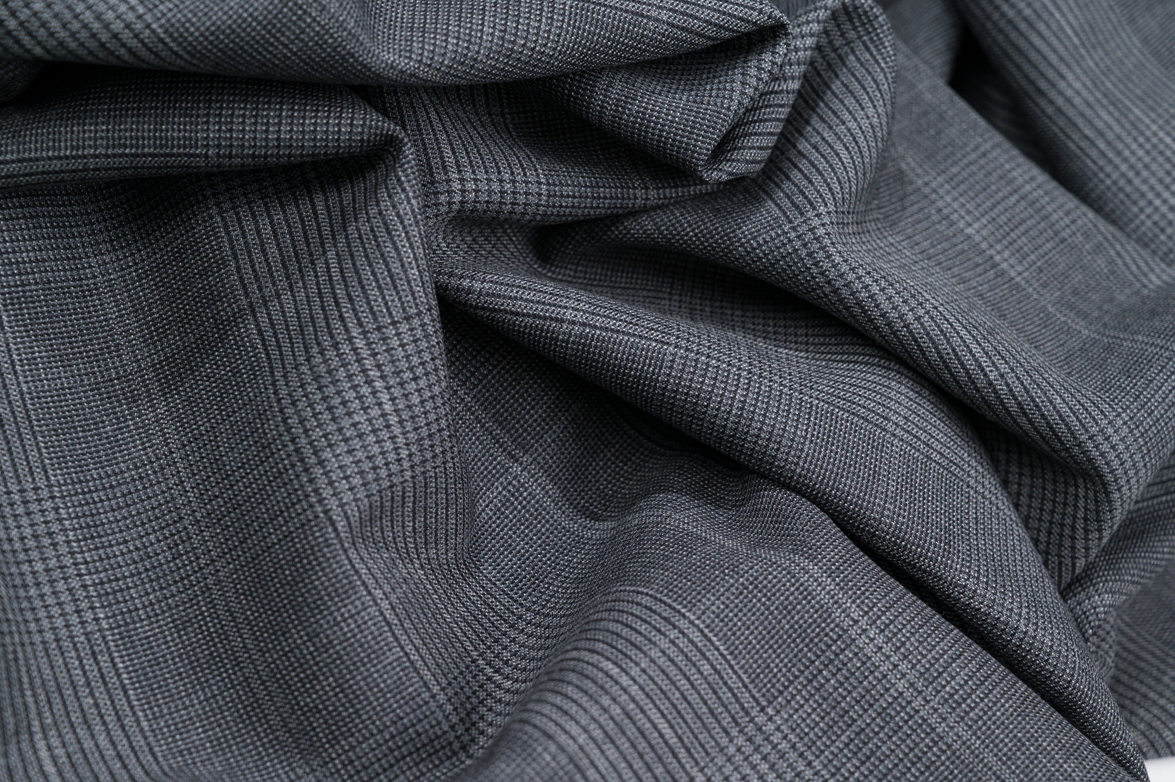 Vintage Prince of Wales Wool  2.8m  100% Virgin Wool  240g  Dark Grey