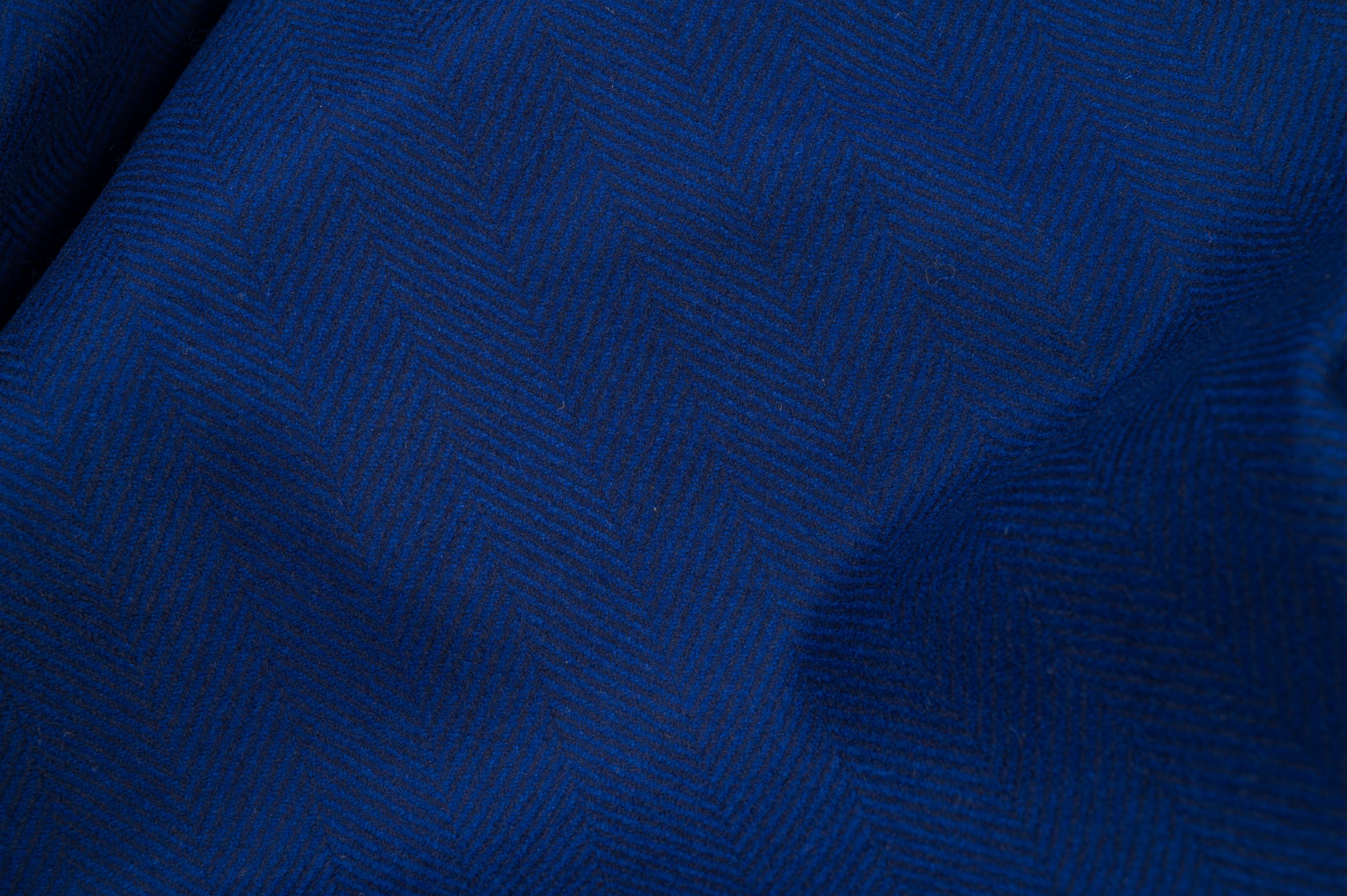 Vintage Blue Herringbone Fabric – 1.25 m – 90% WO / 10% WS – 500 gr